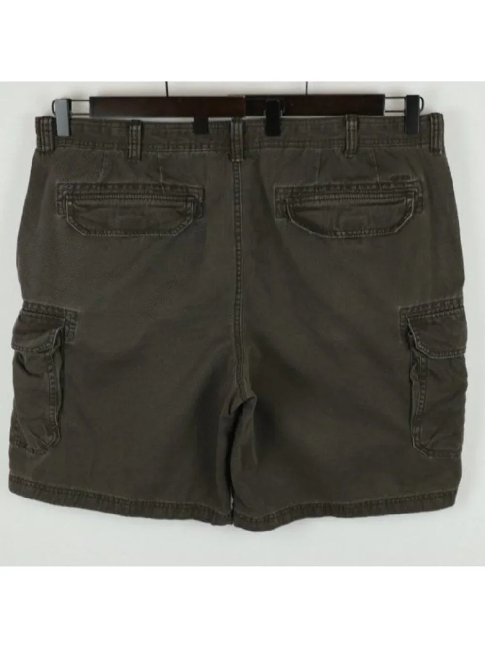 Izod Men's Size 42 Brown Cotton Flat Front Casual Cargo Shorts